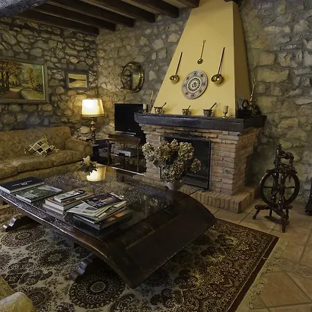 San Tirso Inn 3*
