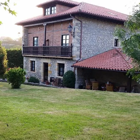 Gasthuis San Tirso Toñanes