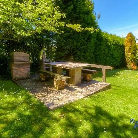 Gasthuis San Tirso 3*