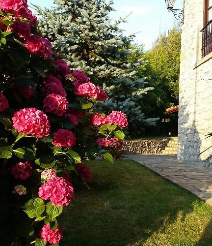 San Tirso 3* Tonanes