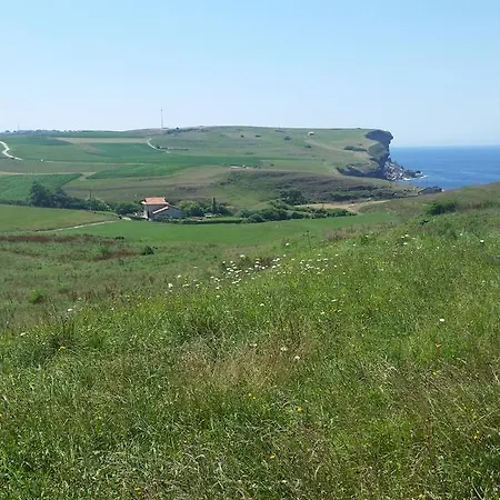 San Tirso 招待所 3*